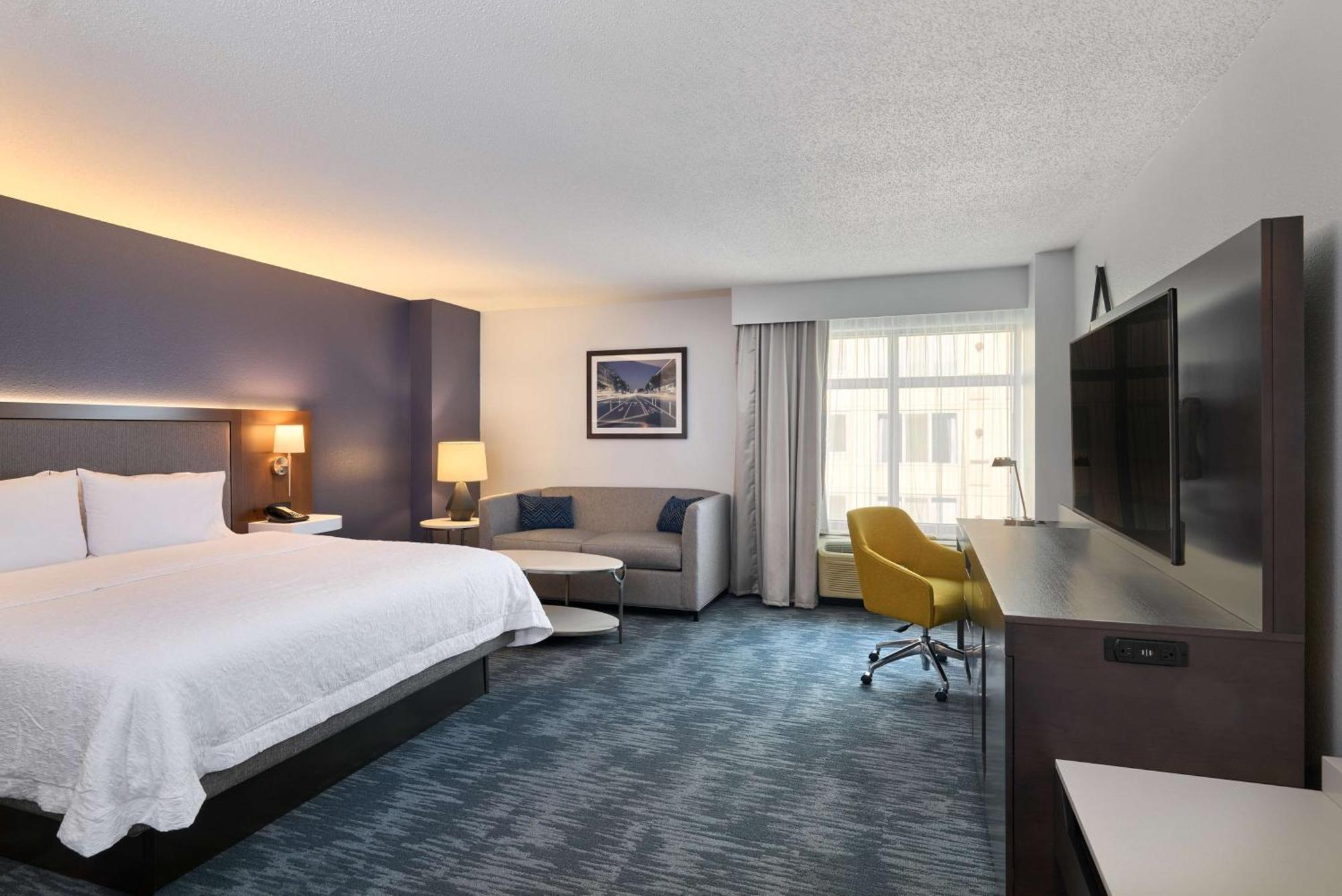 Hampton Dc - Convention Center Hotel 3*